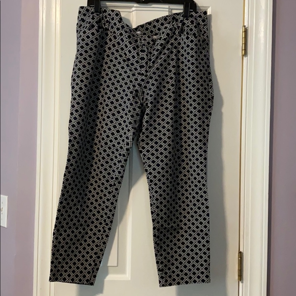 Old Navy pixie ankle pants